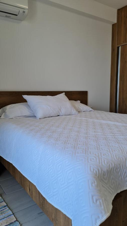 Vista View Comfort Saranda Extérieur photo